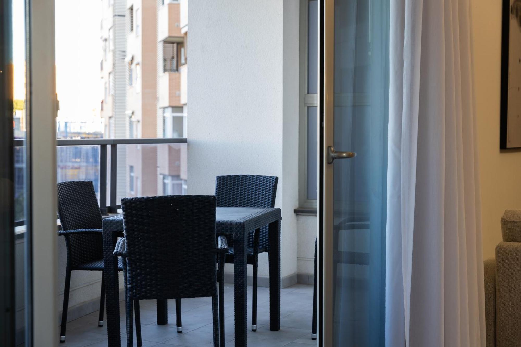 Guillman Suites Alicante Ngoại thất bức ảnh