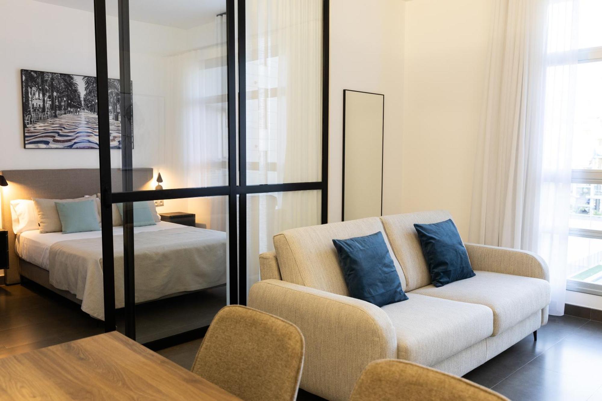 Guillman Suites Alicante Ngoại thất bức ảnh
